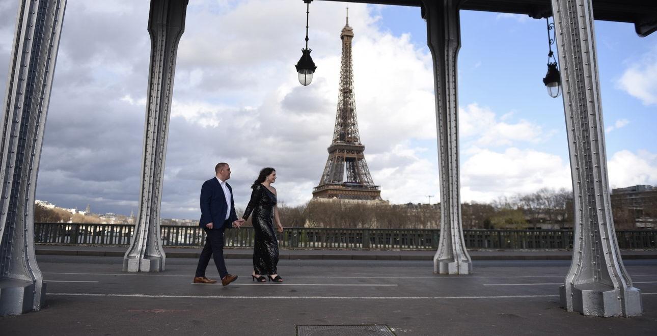 The Wedding Website of Alexandra Gyurik and Ross Robinson