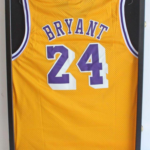 Lockable 98% UV Protection - Baseball/Football/Basketball/Soccer/Hockey Jersey Display Case Shadow Box