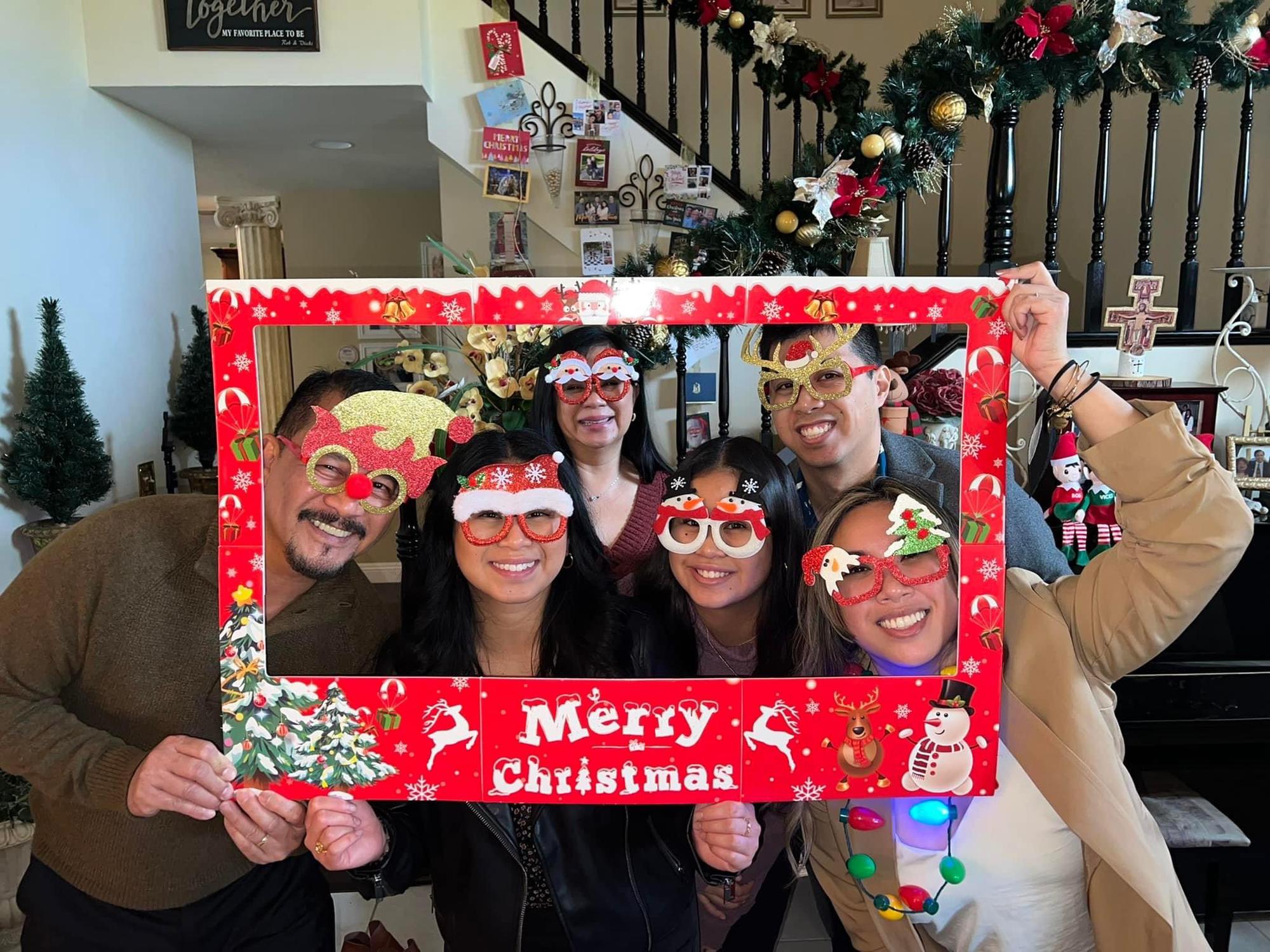 The Balanzas, Christmas 2021