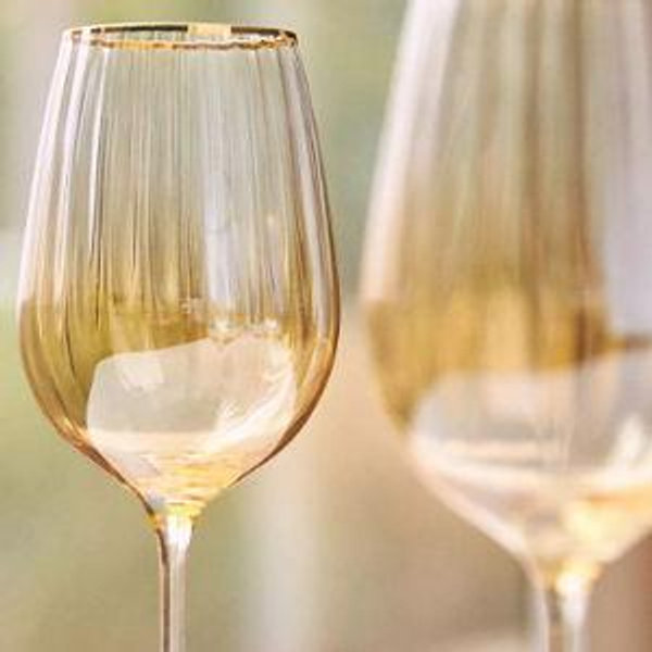 Waterfall Wine Glasses - Honey
