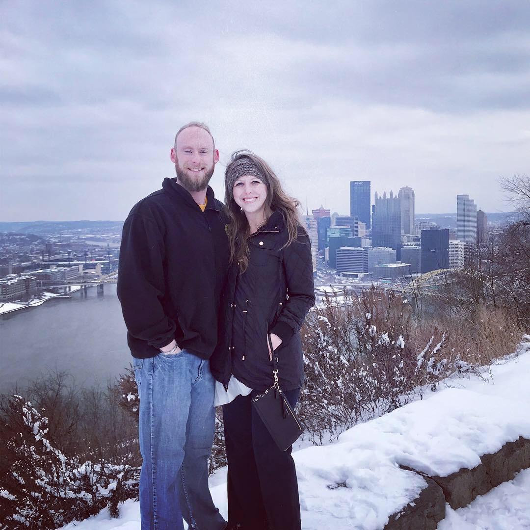 Snowy day at Mt Washington in Pittsburgh