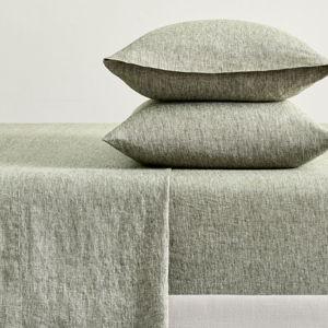 Classic Belgian Flax Linen Sheet Set in Green, Queen
