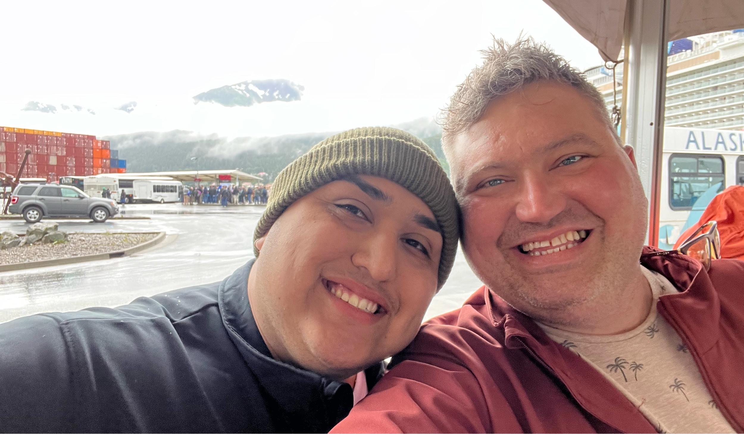 The Wedding Website of William Standefer and Mateo Muńoz