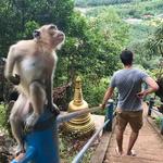 Wat Tham Suea