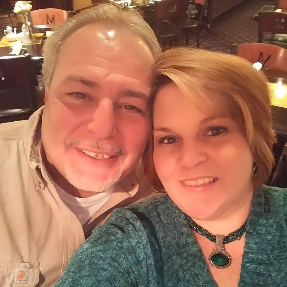 THIS WAS OUR FIRST DINNER OUT W/ THE BOYS. IT WAS THE WORST FOOD. WE HAVENT BEEN BACK, BUT WE HAD JUST FALLEN IN LOVE & DIDNT EVEN CARE HOW BAD THE FOOD WAS BECAUSE THE COMPANY WAS SO GOOD, LOL