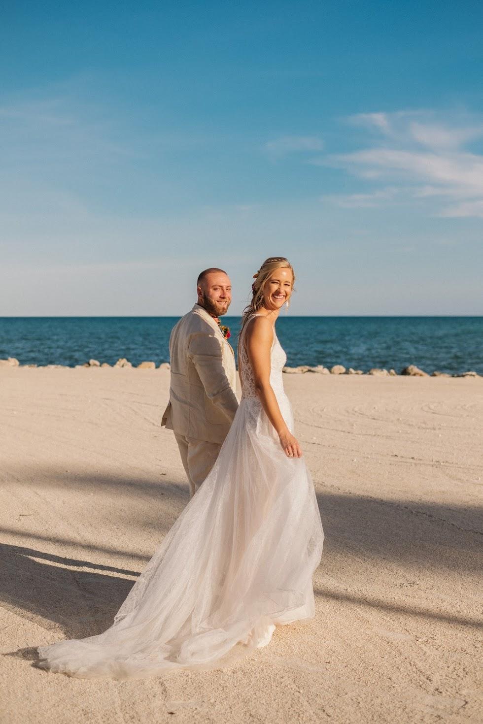 The Wedding Website of Ivy Williams and Sam Strantz