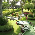 Shangri-La Golf field and Garden