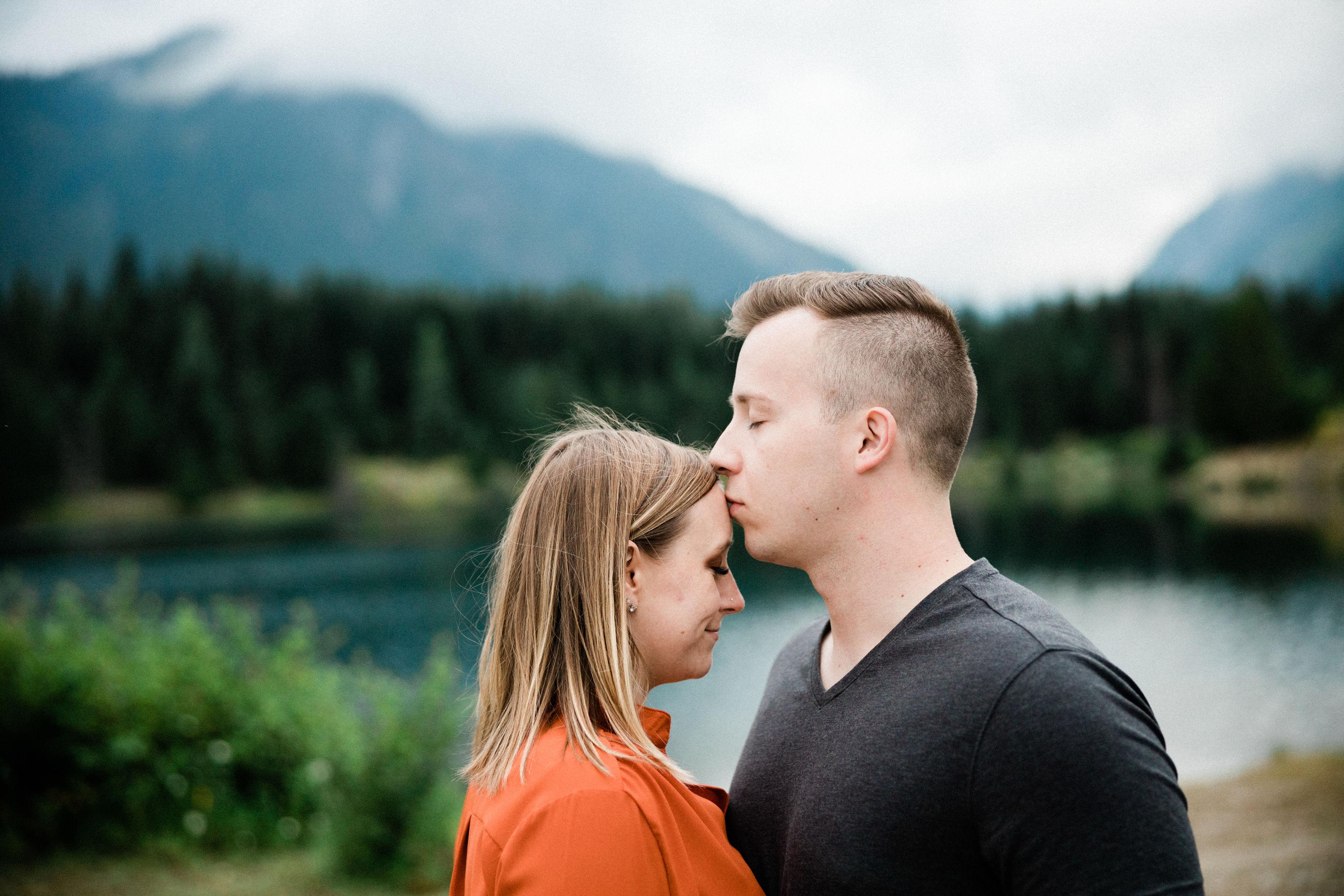 The Wedding Website of Danielle Edvalds and Tyler Richardson