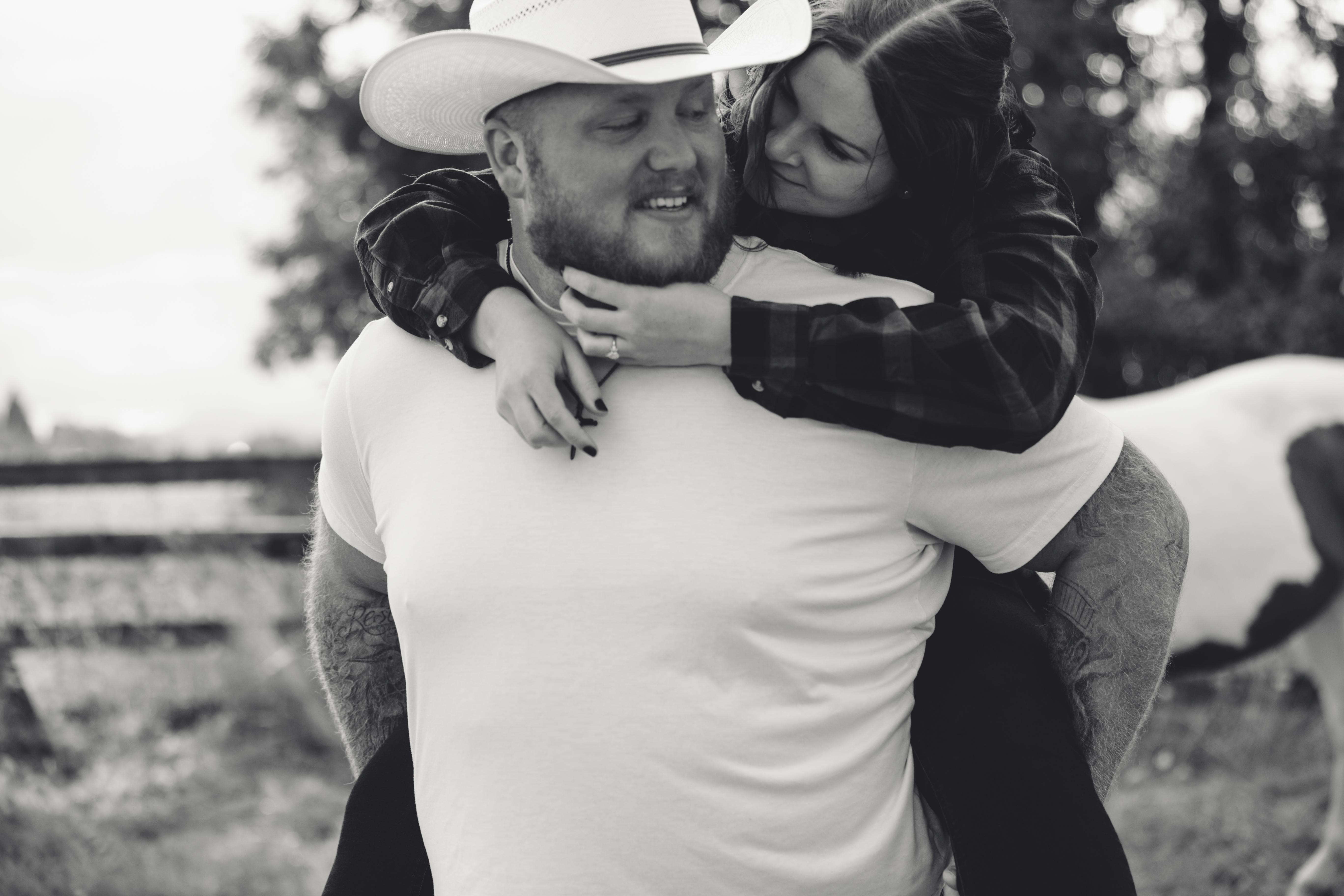 The Wedding Website of Rebekah Quaglio and Dakota Carlgren