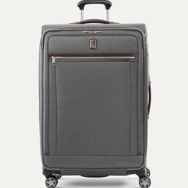 Platinum® Elite Large Check-In Spinner
