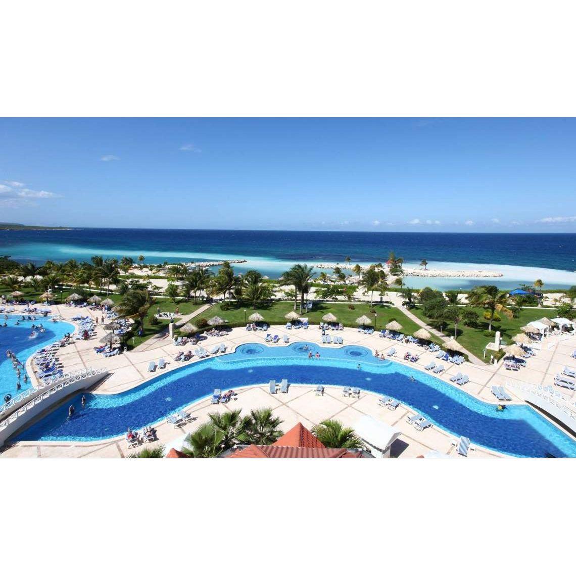 Don't forget your sun tan lotion & swim wear!!
