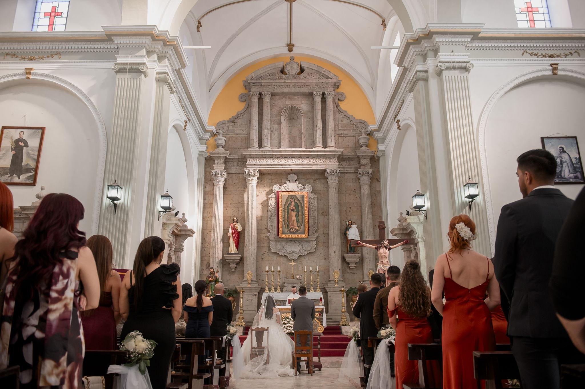 The Wedding Website of Kessnia Lopez and Ethan Eberson