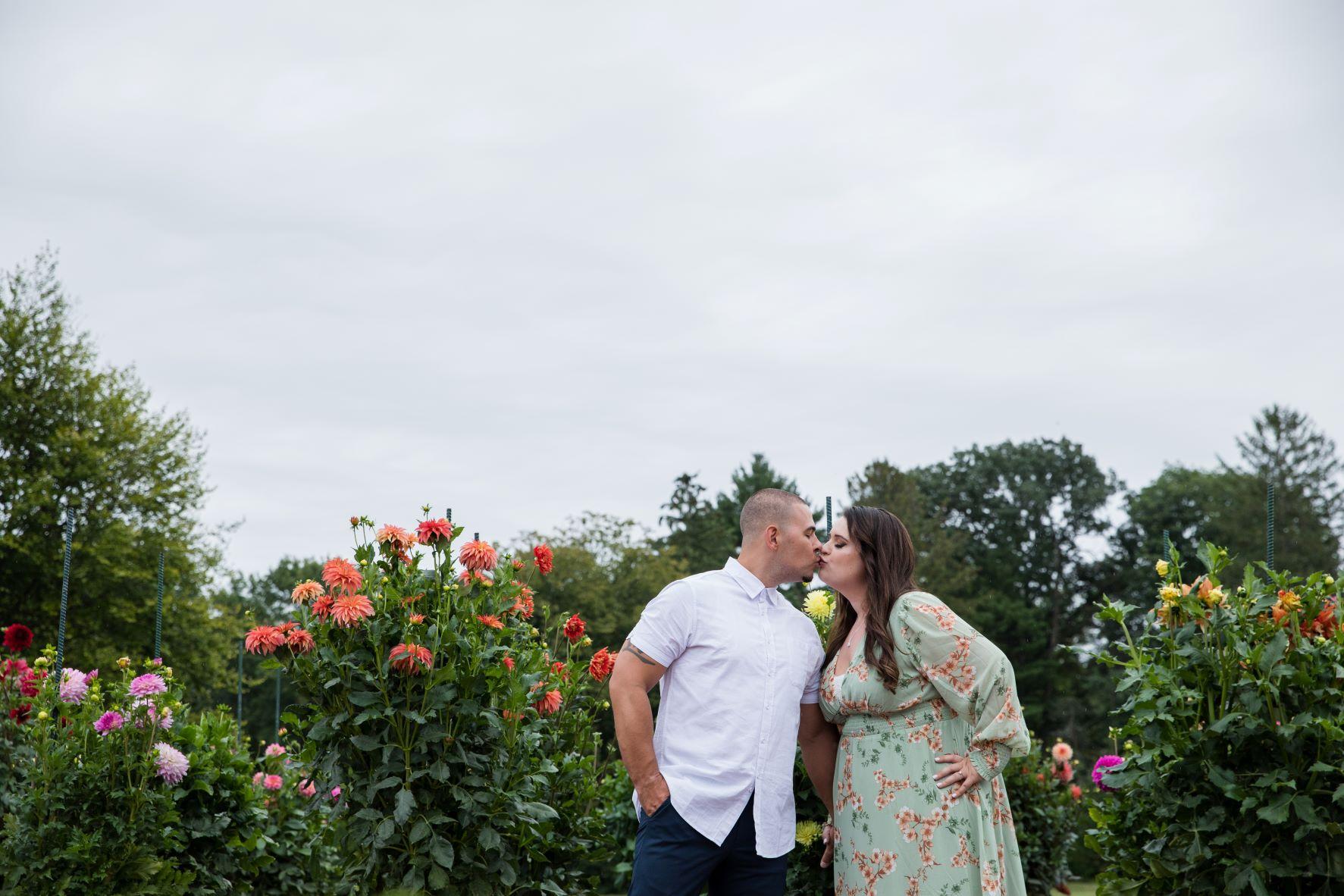 The Wedding Website of Lauren Oliveira and Kevin Basta Jr