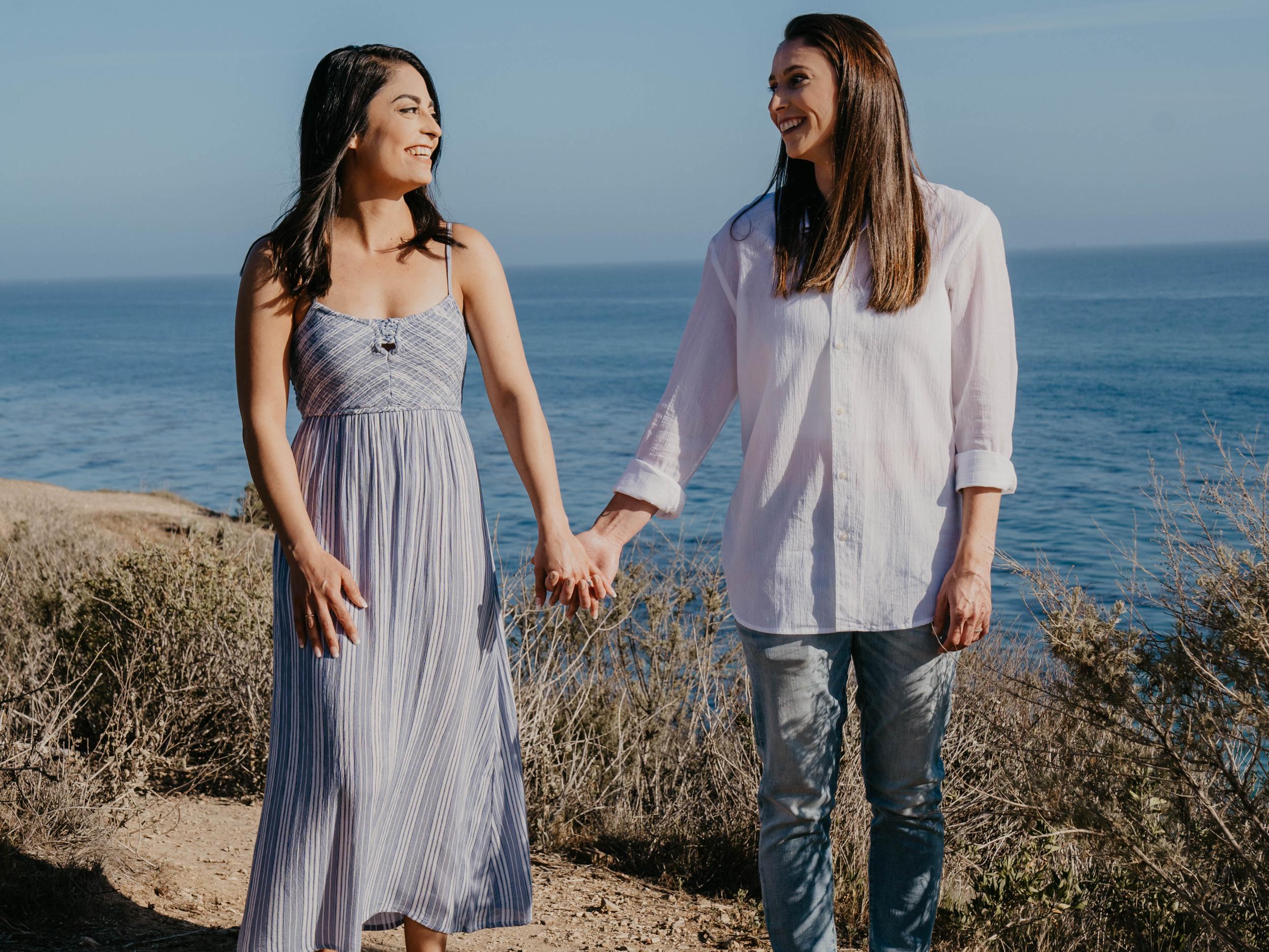 The Wedding Website of Alejandra Mendoza and Ashley Bunce