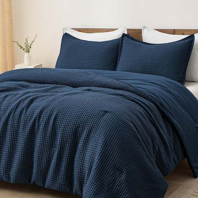 PHF Ultra Soft Waffle Weave Comforter Set California King Size, 3 Pieces Lightweight Breathable Comfy Bedding Set, Comfy Textured 1 Comforter with 2 Pillow Shams, Navy Blue