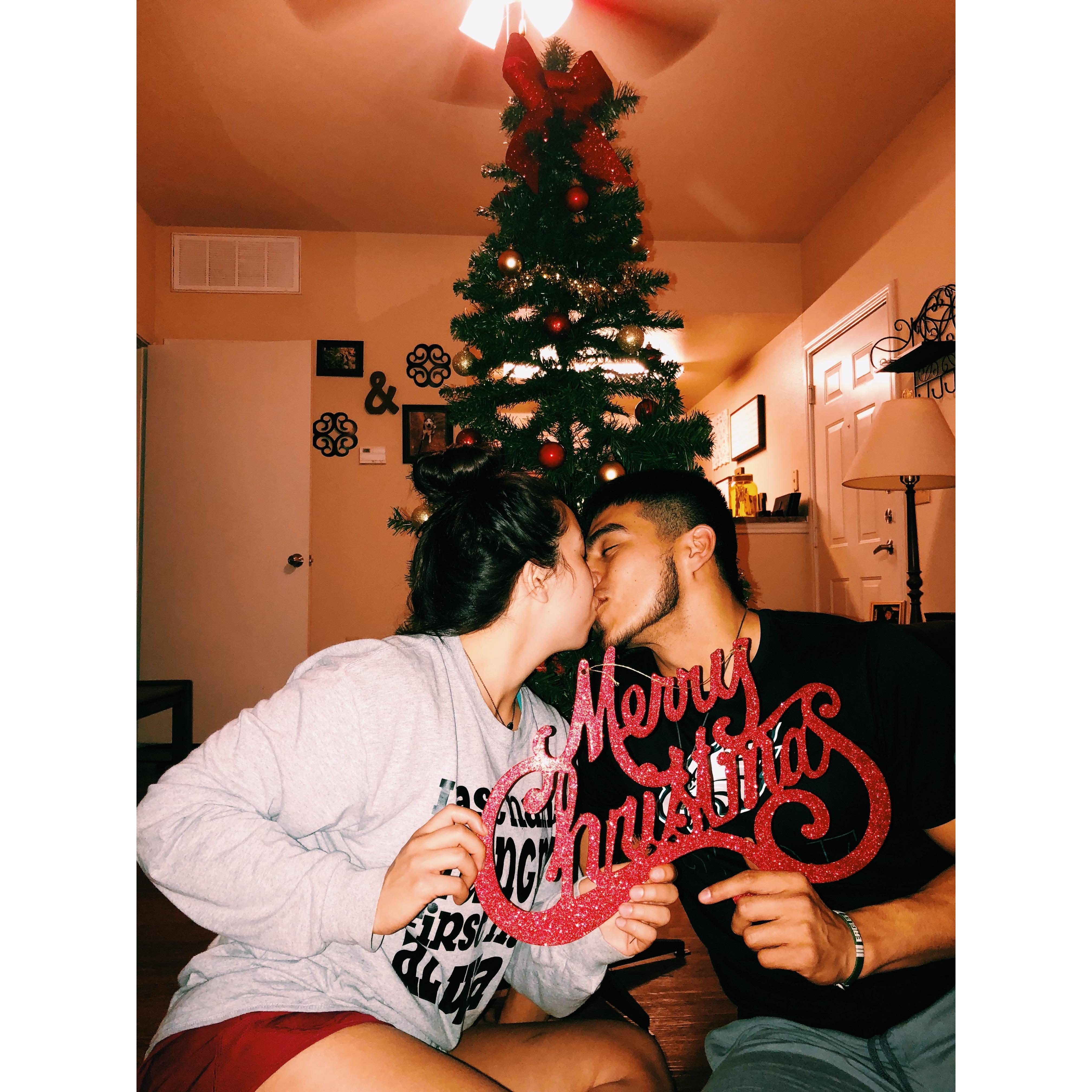 Elias' planned date night: Target trip to purchase their first Christmas tree and decor all while putting everything together to Justin Bieber's "Under the Misletoe," in their first apartment