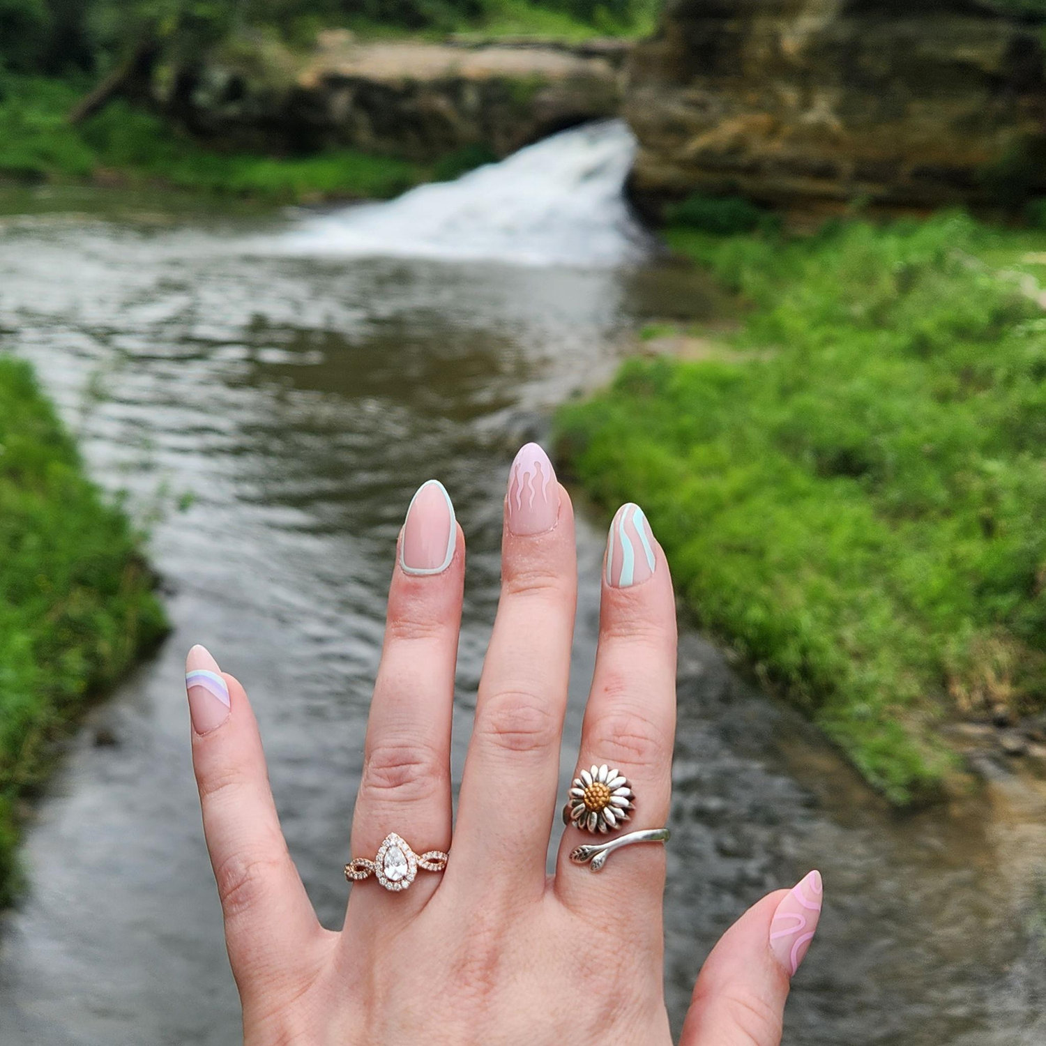 7/26/25: Spencer proposed at Como Falls in Hokah, Minnesota - the same place we had our first date more than 5 years ago.
First date: 4/25/20
