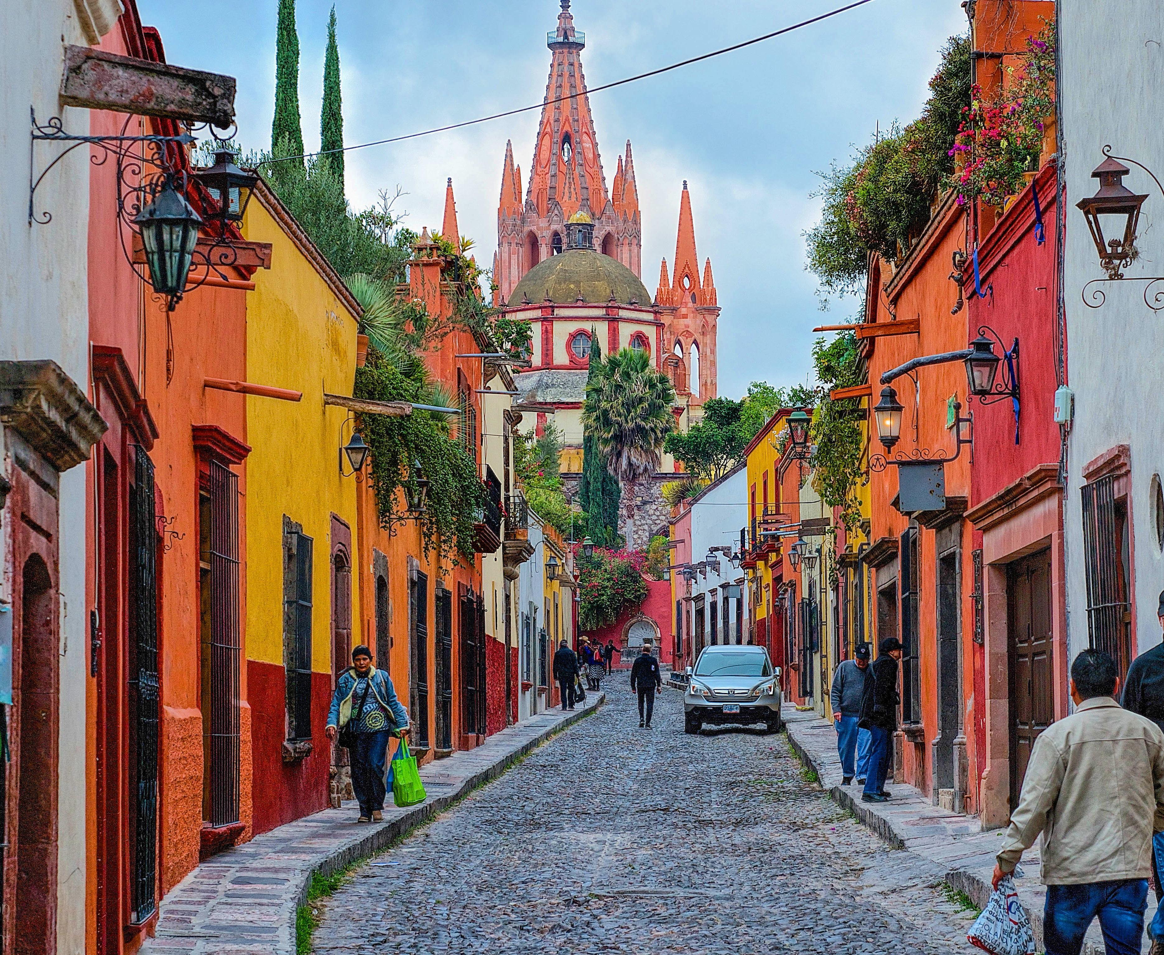 The Wedding Website of Marbelly Gonzalez and Miguel Cardona