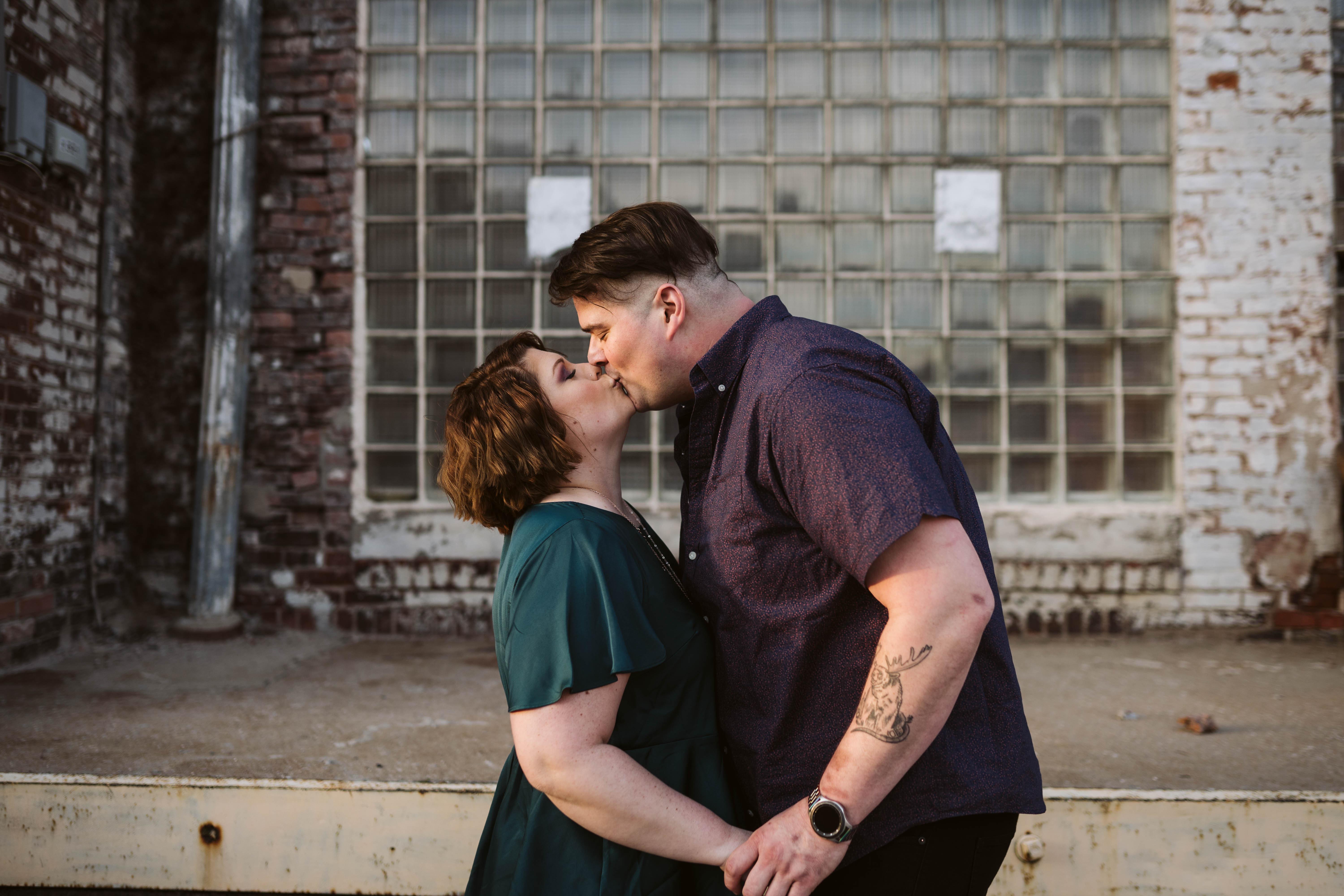 f6c78eb6-dca8-429a-b4e5-ed29dc2682e5