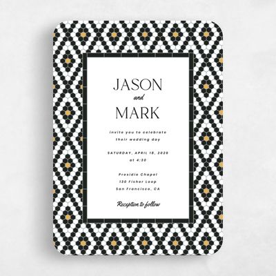 Black Rounded Wedding Invitation - Metropol Portrait
