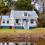 Bloody Point Lighthouse Museum