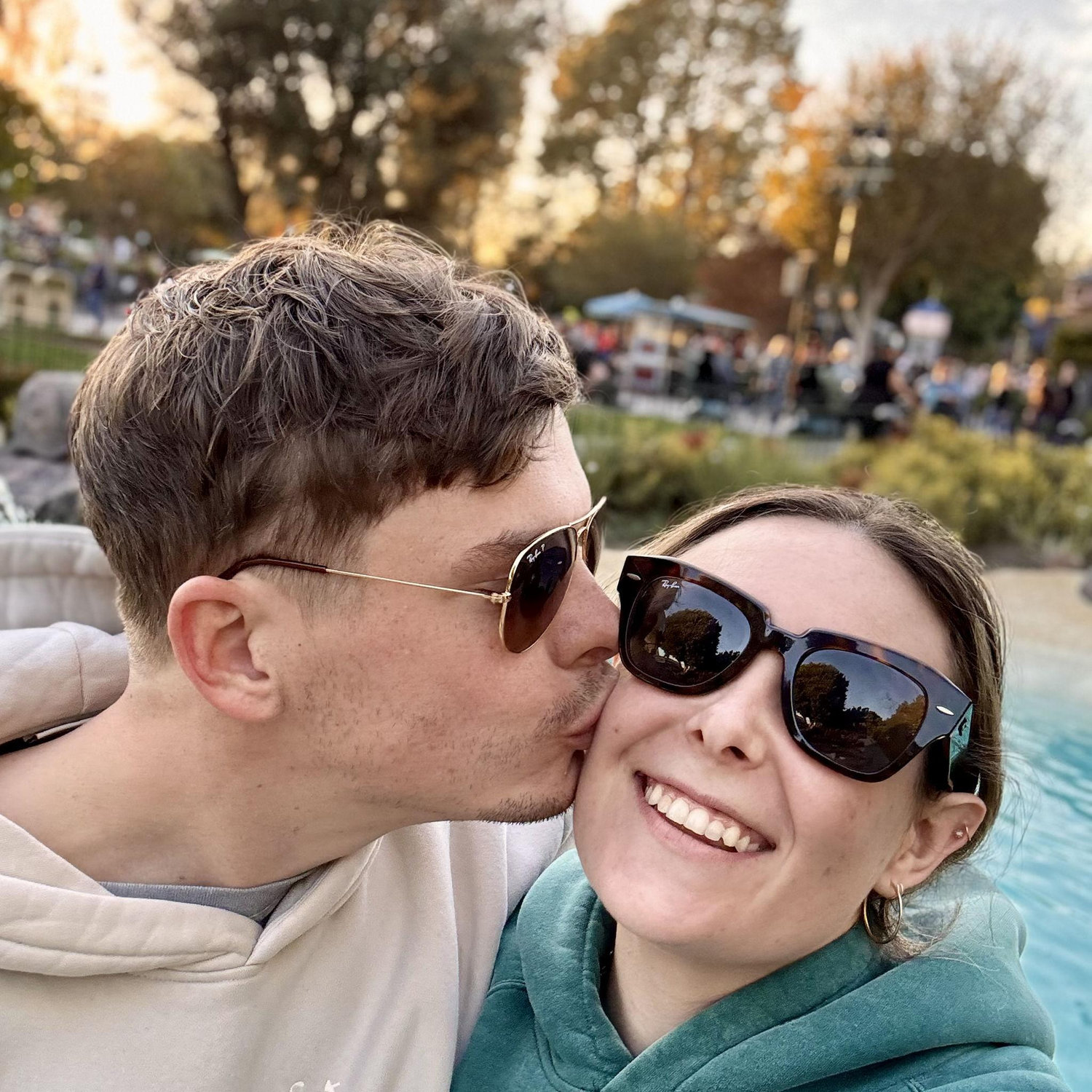 Fun together Disneyland!!