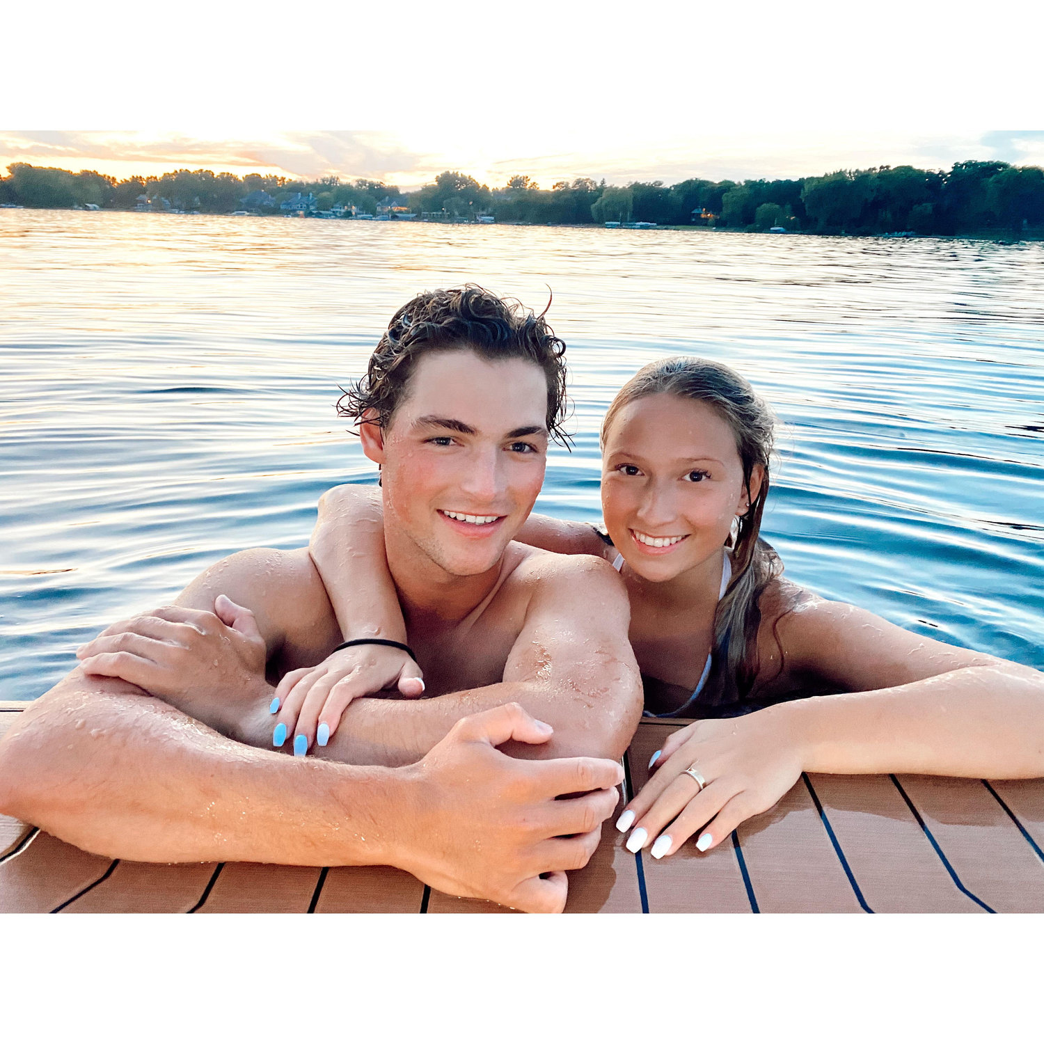 Enjoying time together on Lake Minnewashta