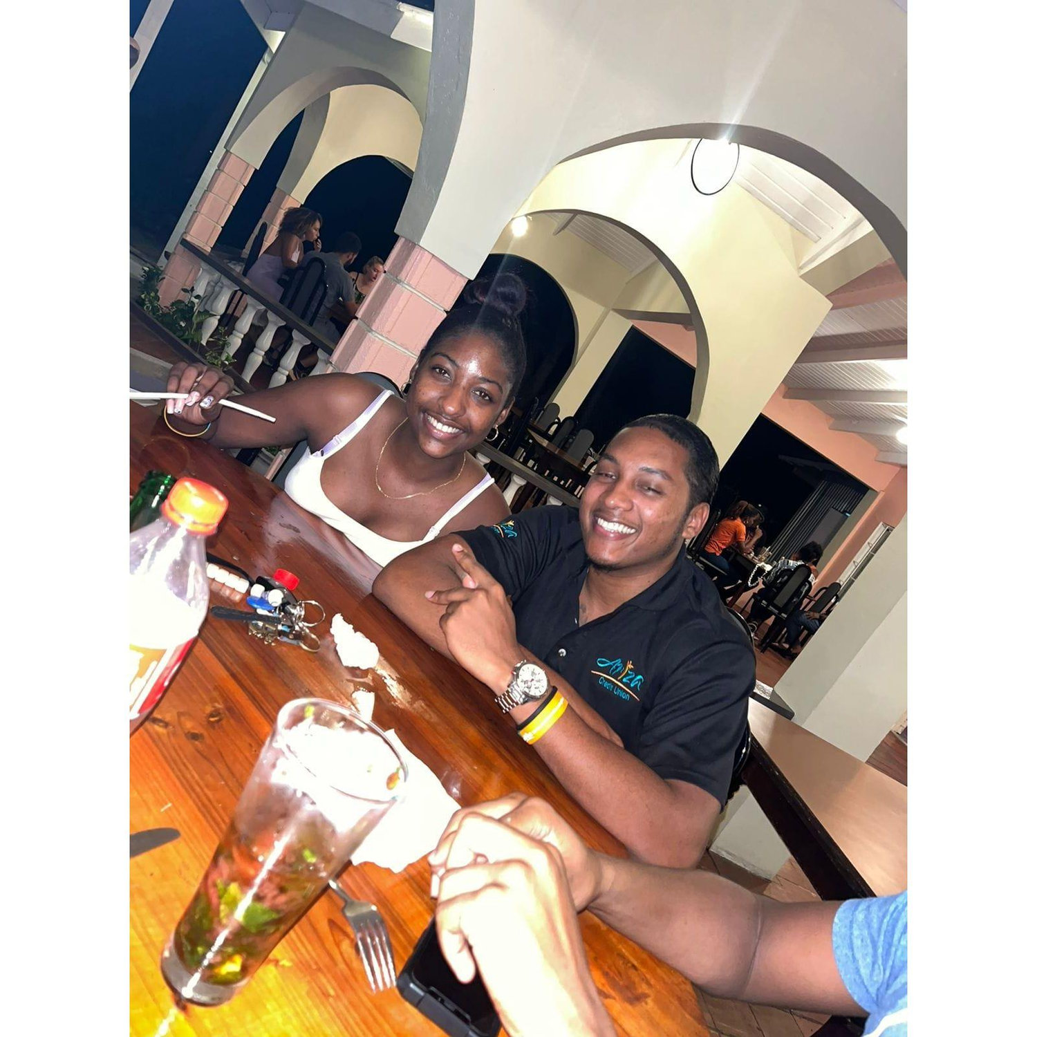 After work limes are always more fun surrounded by the gang. Love you guys! Especially you Shauna, forever our friend... forever our family.
