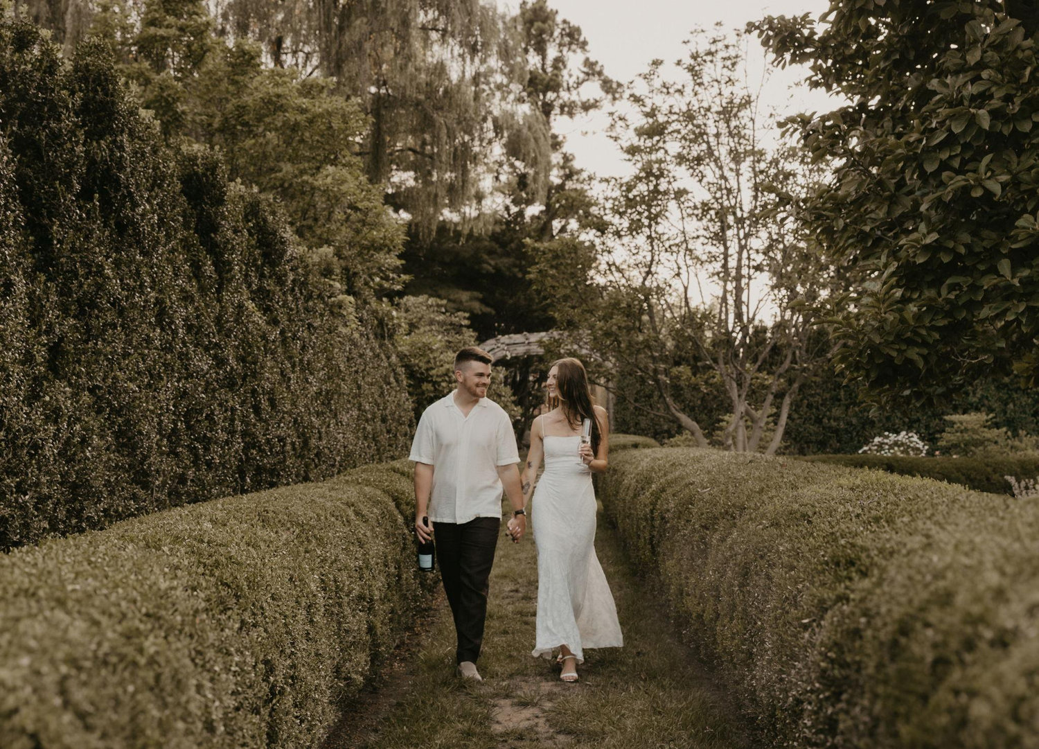 The Wedding Website of Andrew J. Thomas and Julia Catherine Klinger