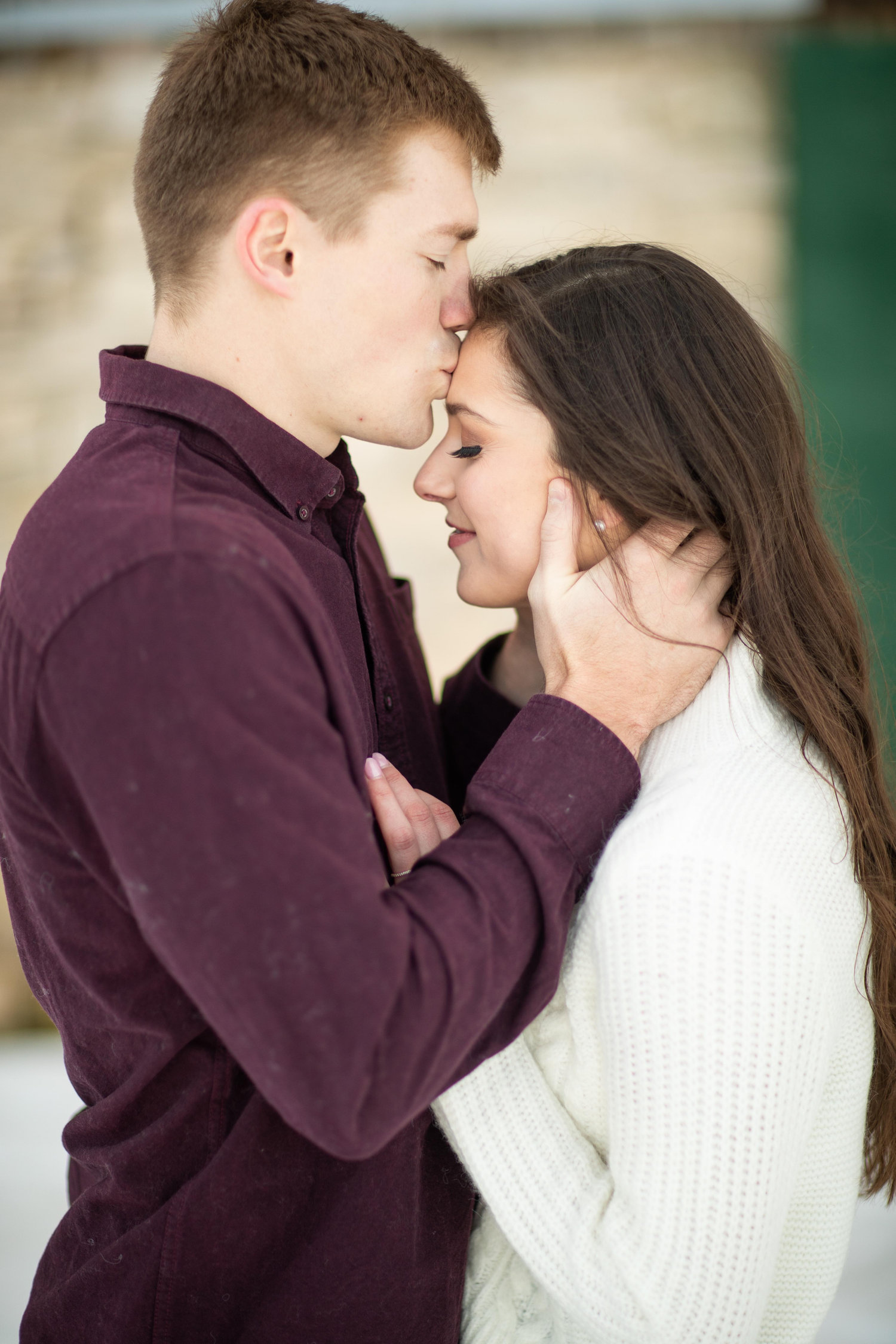 The Wedding Website of Teaka Griesbach and Nathan Pozolinski