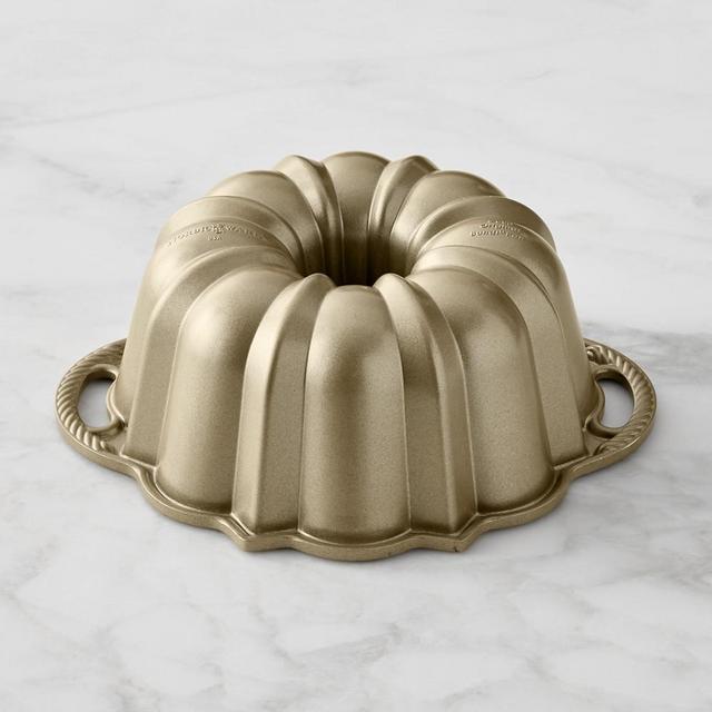 Nordic Ware Small Anniversary Bundt® Cake Pan, 6-Cup