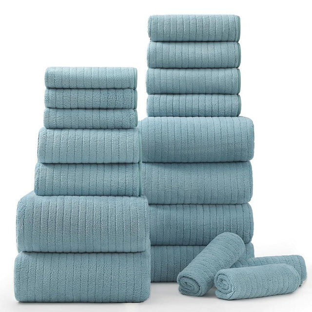 18 Piece Bath Towels Set,Soft Family Bathroom Towel Set with Hanging Loops-6 Bath Towels,6 Hand Towels,6 Washcloths,Highly Absorbent Quick Dry Shower Towel for Bathroom,Hotel,Spa-Turquoise Towel Set