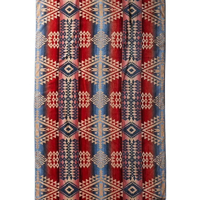 Pendleton Oversize Jacquard Towel, Canyonlands Desert Sky