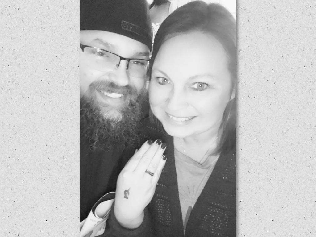 The Wedding Website of Jamie Lewis and Lonnie Adams
