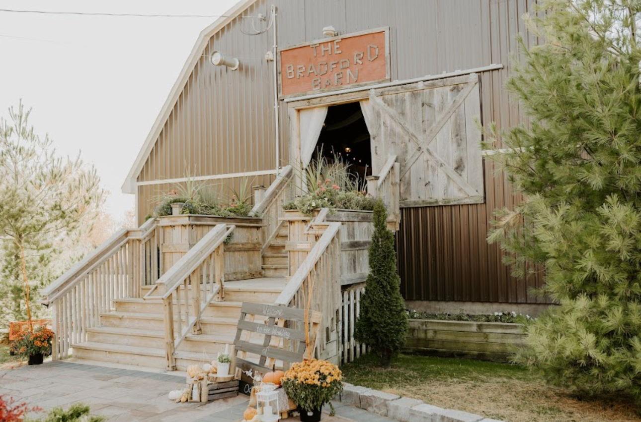 The Wedding Website of Megan Price and Evan Damaren