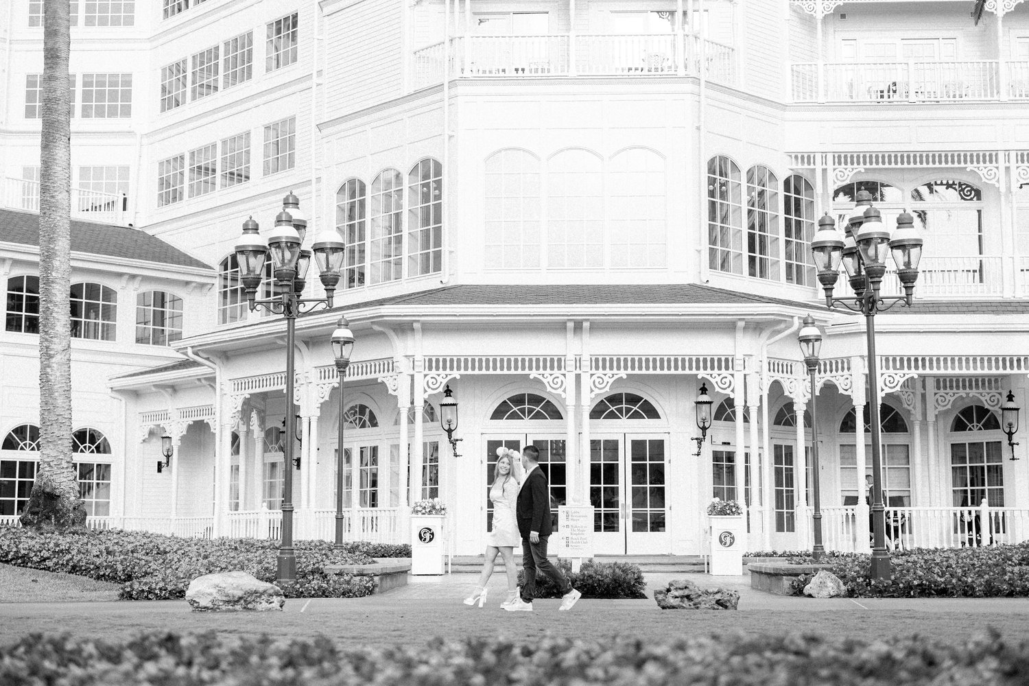 The Wedding Website of Emily Sanderson and Daniel Vasquez