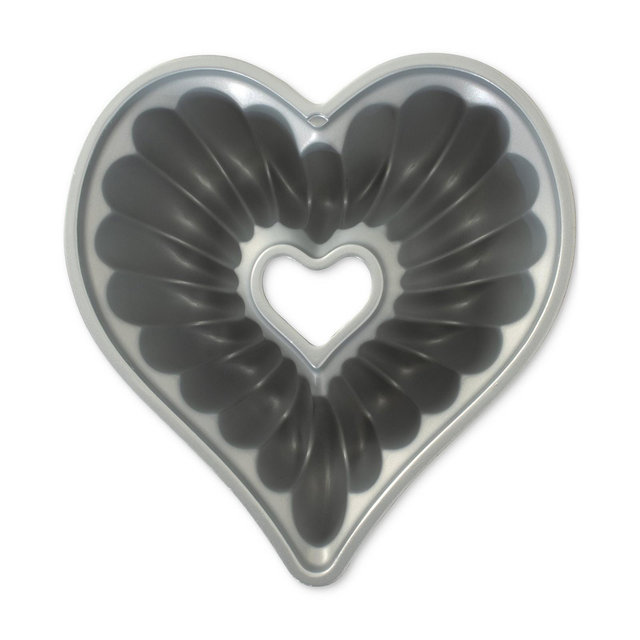 Nordic Ware Cast Aluminum Nonstick 11" Elegant Heart Bundt Pan