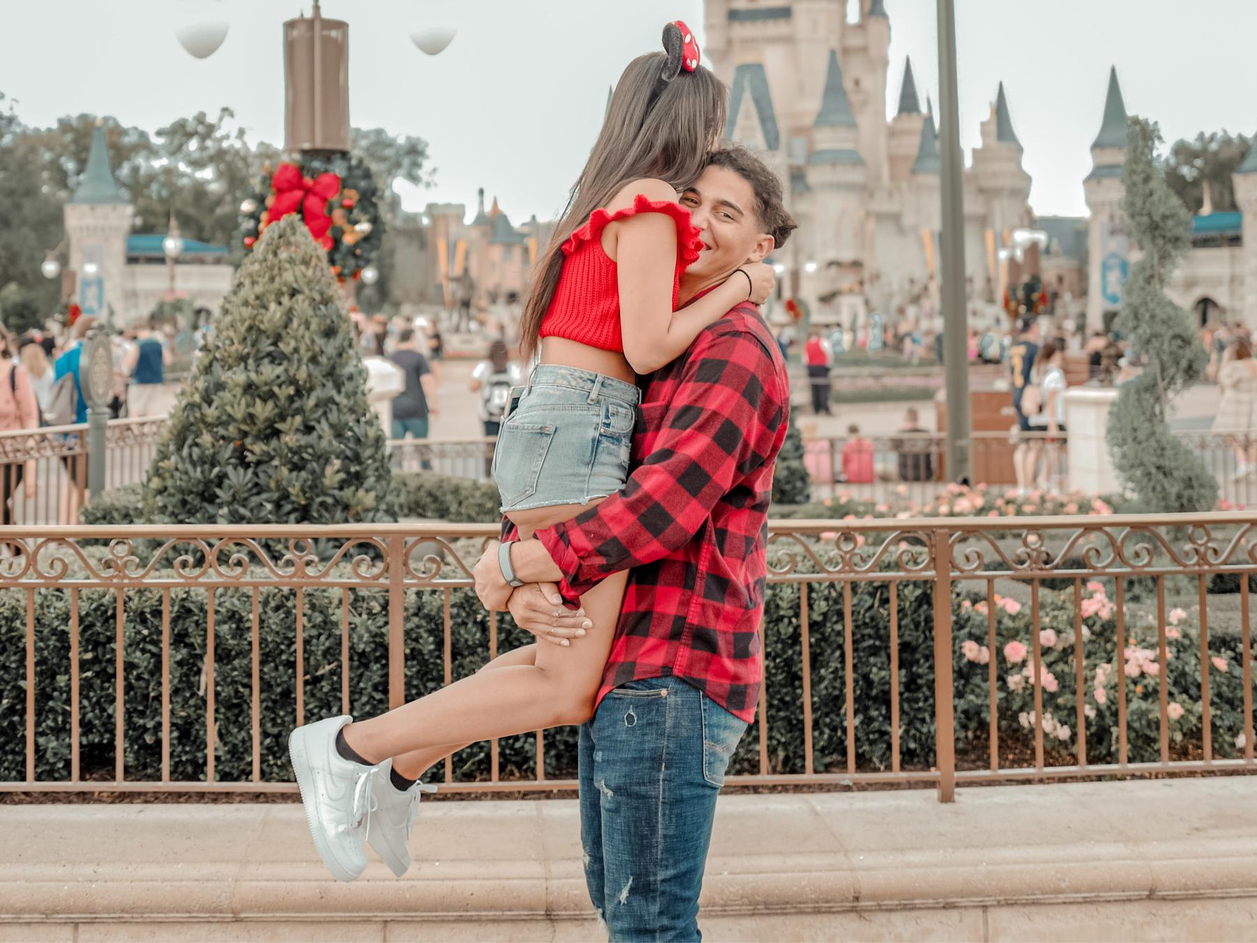 The Wedding Website of Ellie Noell and Omar Hernandez