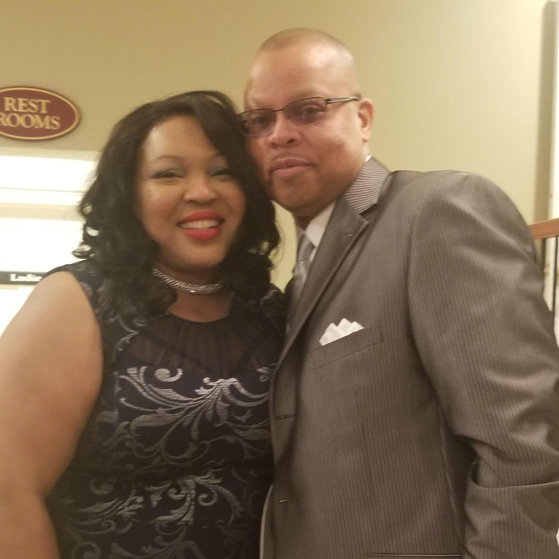 He found a way to get a picture of me this night!