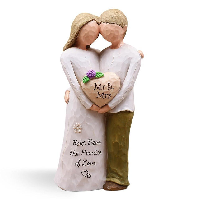 AUMELO Anniversary Wedding Gifts for Women Men Couple, Gifts for Her Him, Birthday Gift for Girlfriend Boyfriend Wife, Hand-Painted Resin Mr & Mrs Figurine for Christmas Valentines Day (Purple)