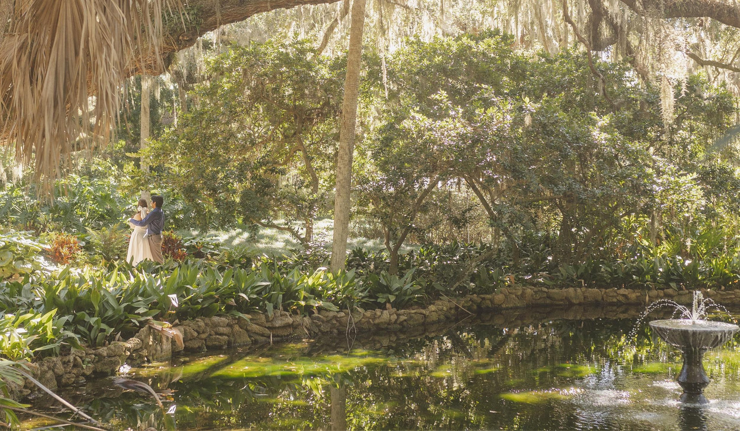 The Wedding Website of Caitlynn Berrier and Gilberto Bustamante