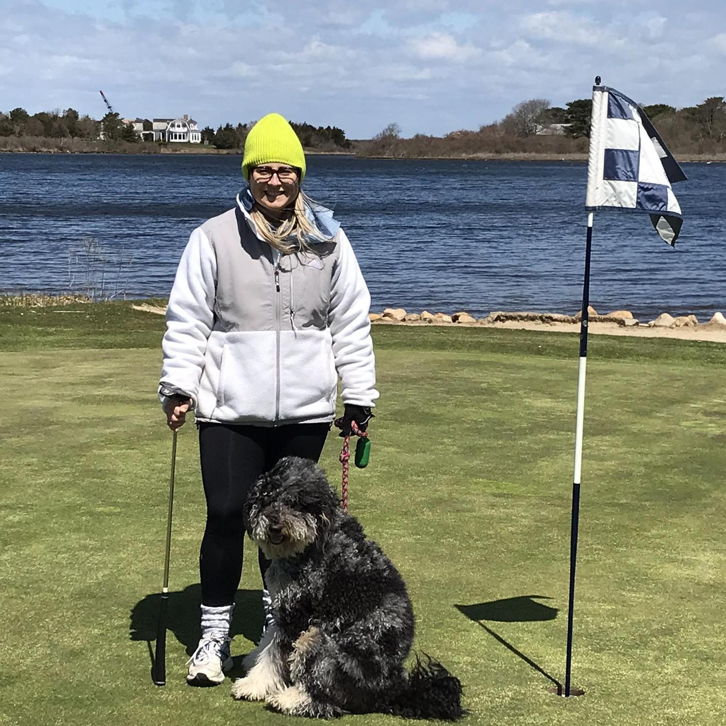 Suzanne & Alister getting a birdie in Edgartown