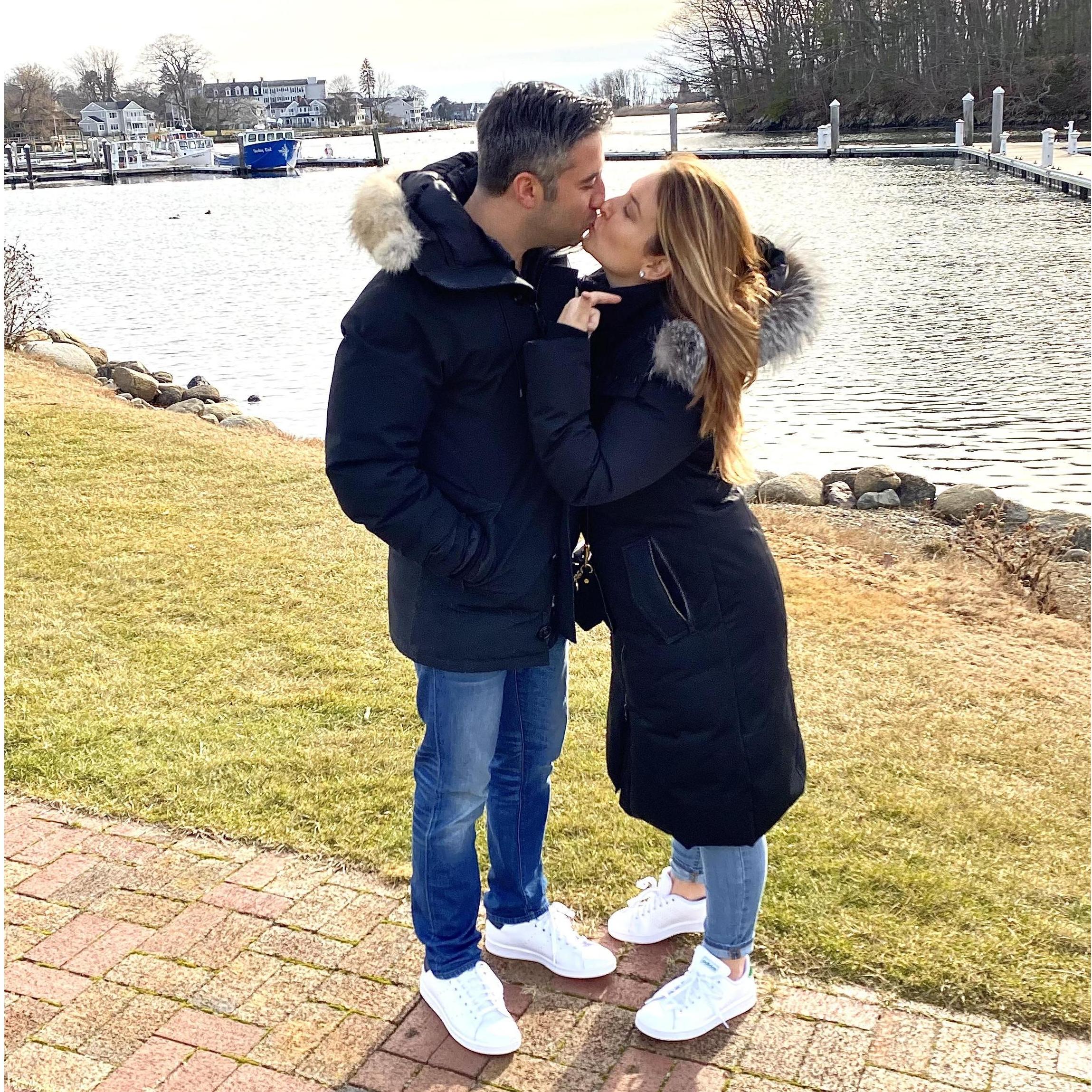 Yes our shoes are matchy matchy! Couples that wear "Stan Smith" together, stay together!