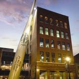 Louisville Slugger Museum & Factory