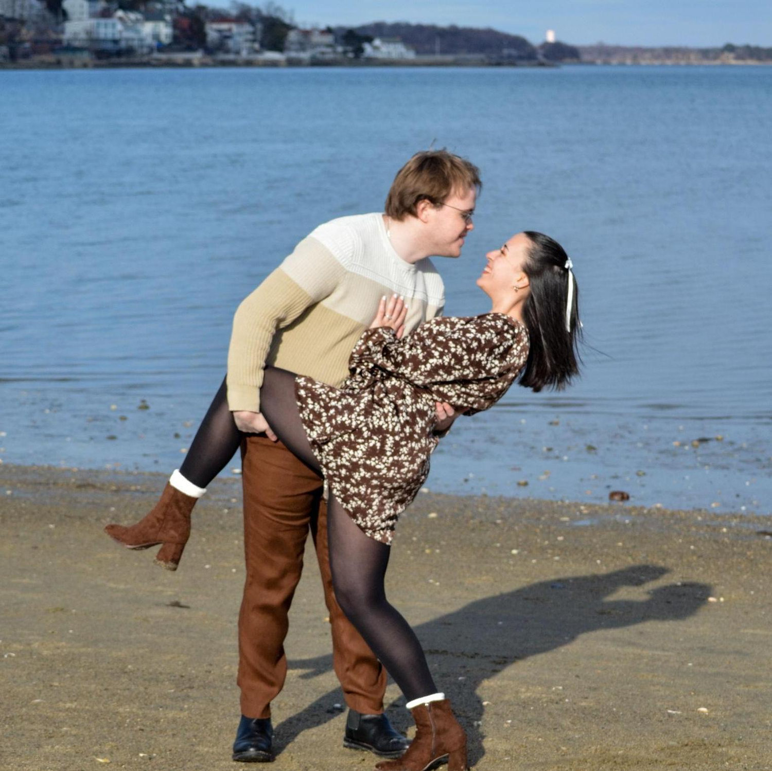 Thank you to Dee for these wonderful engagement photos! Go check out more of her work at @betweenthemomentsphotography on socials or https://betweenthemomentsphotography.pixieset.com