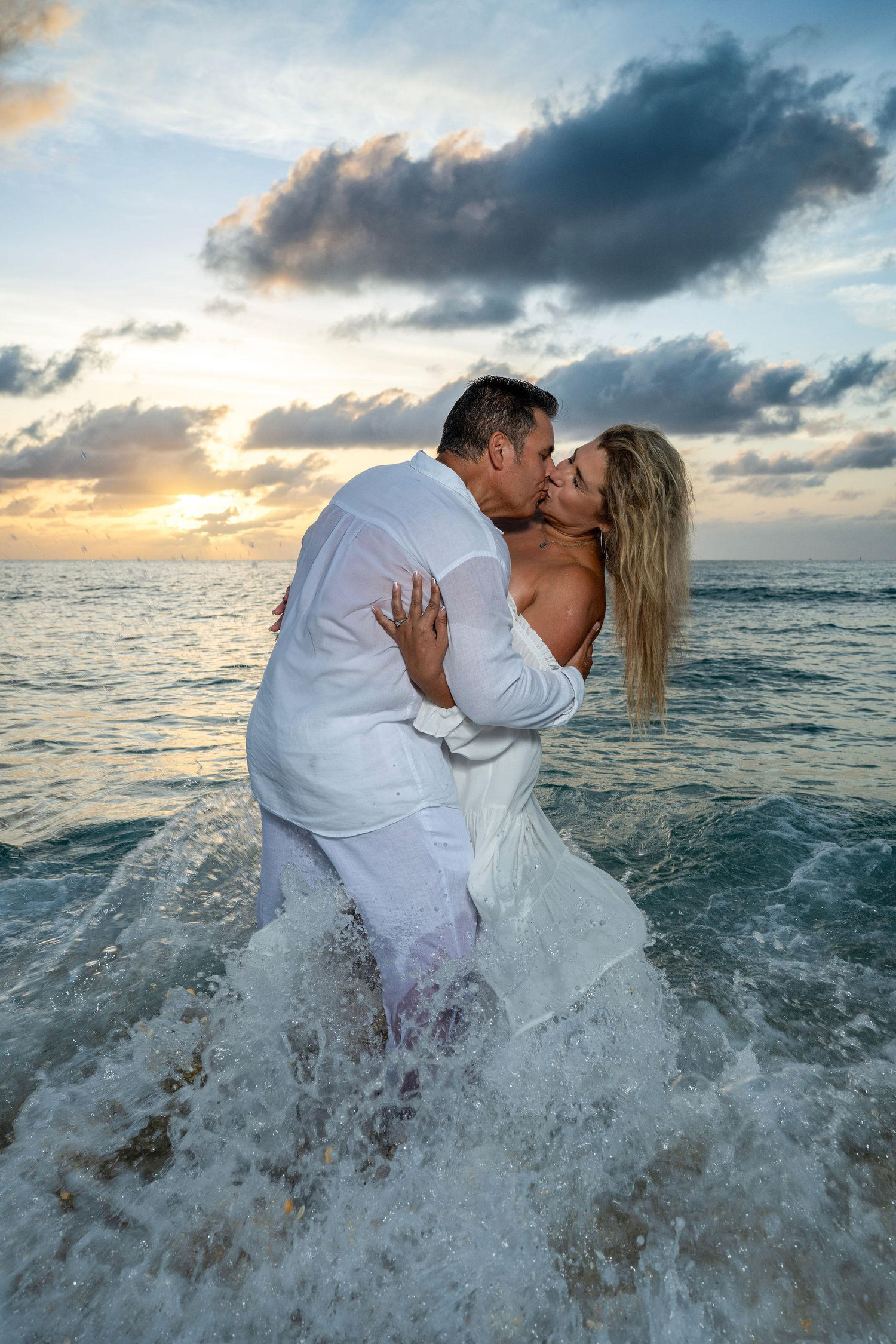 The Wedding Website of Isis Amador and Angel Cabrera