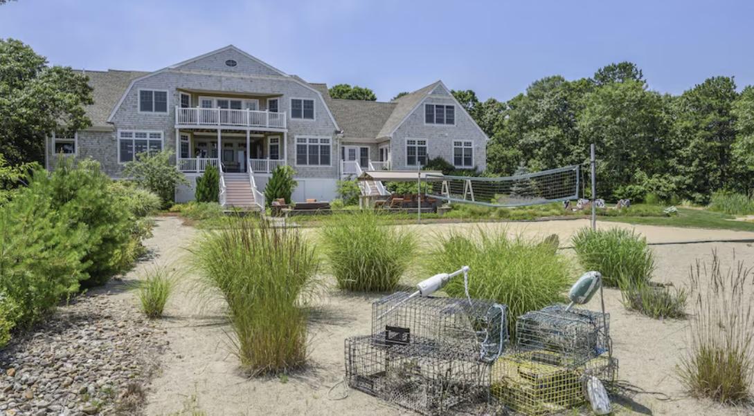 The Wedding Website of Zachary Gonneville and Christina Lavelle