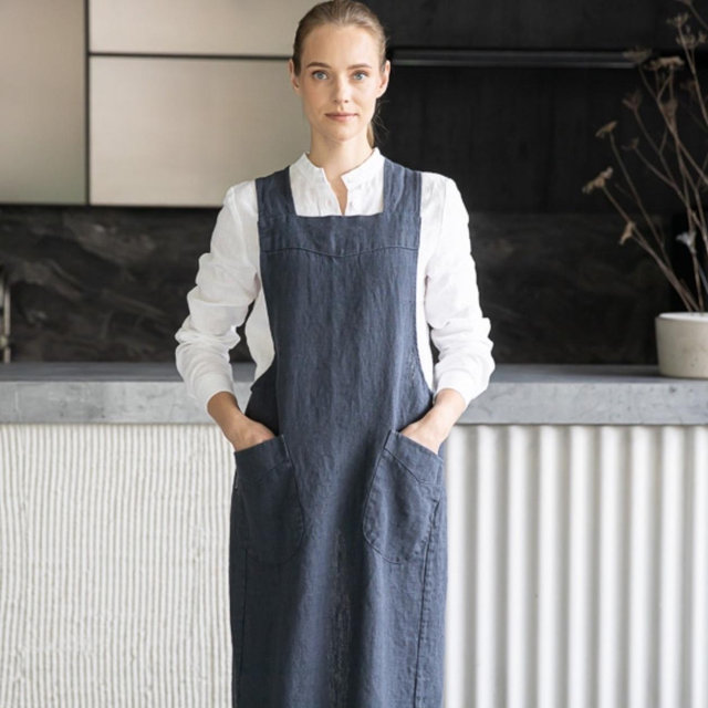 Linen Back Cross Apron Anthracite Terra - LinenMe