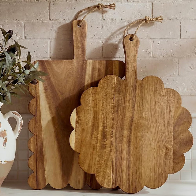 2 Pcs Scalloped Cutting Boards Wood Set, Decorative Cutting Boards with Handle Acacia Charcuterie Board for Cottage Core Kitchen Decor Cheese Meat Fruit Bread Chopping Blocks Housewarming Gift