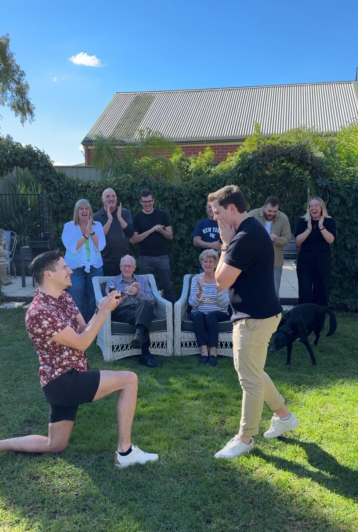 The Wedding Website of Charlie Munday and Justin Burr